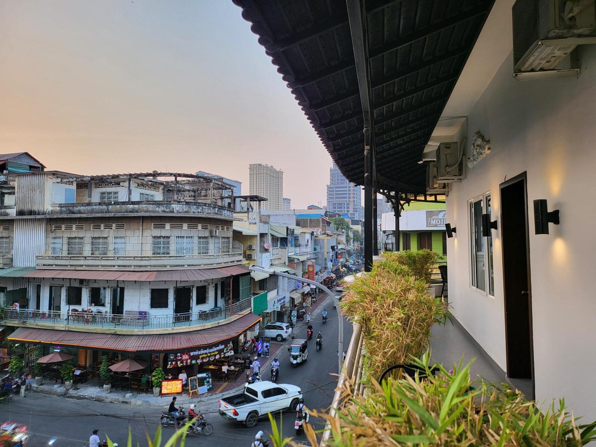 Sun Chakra Boutique Hotel Phnom Penh Ngoại thất bức ảnh